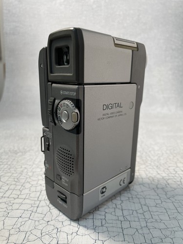 Videocamera jvc m5 - videocamera, dv