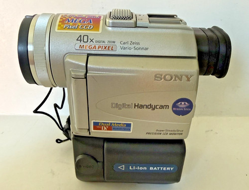 Sony dcr pc100e - pal, minidv