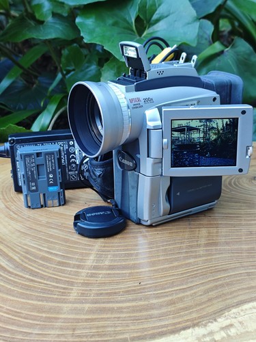 051280010450 videocamera canon - 051280010450,