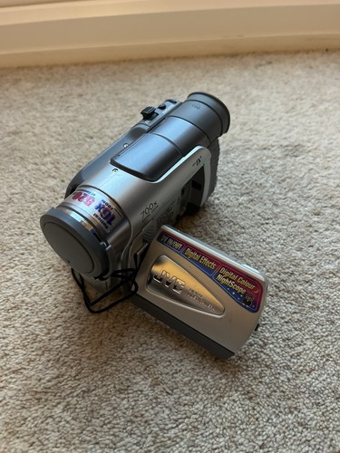 Jvc d31ek mini videocamera - jvc, gr-d31ek